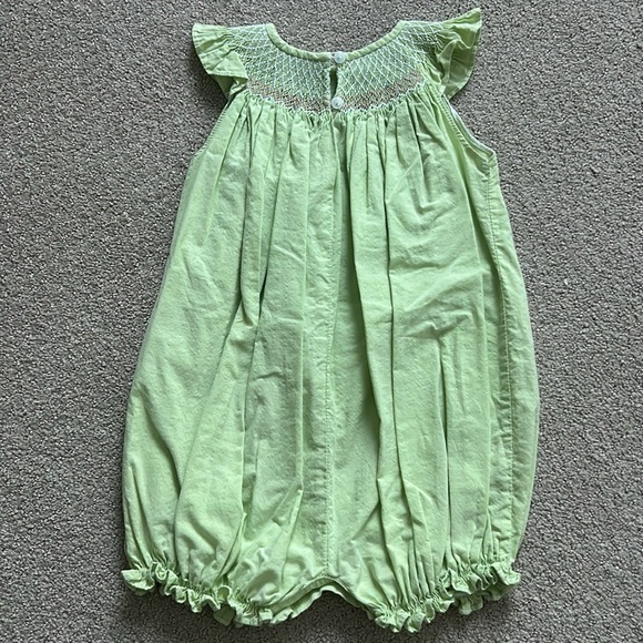 VGUC Willbeth light green smocked romper - Picture 3 of 4